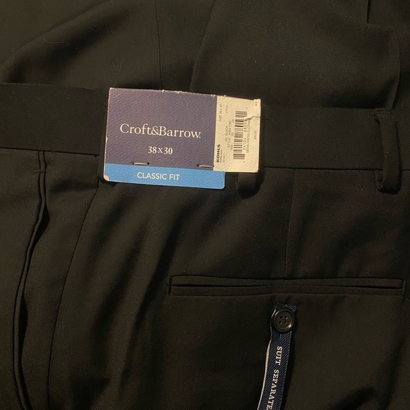 NWT - Men's Black Classic-Fit Dress Pants - Picture 6 of 8